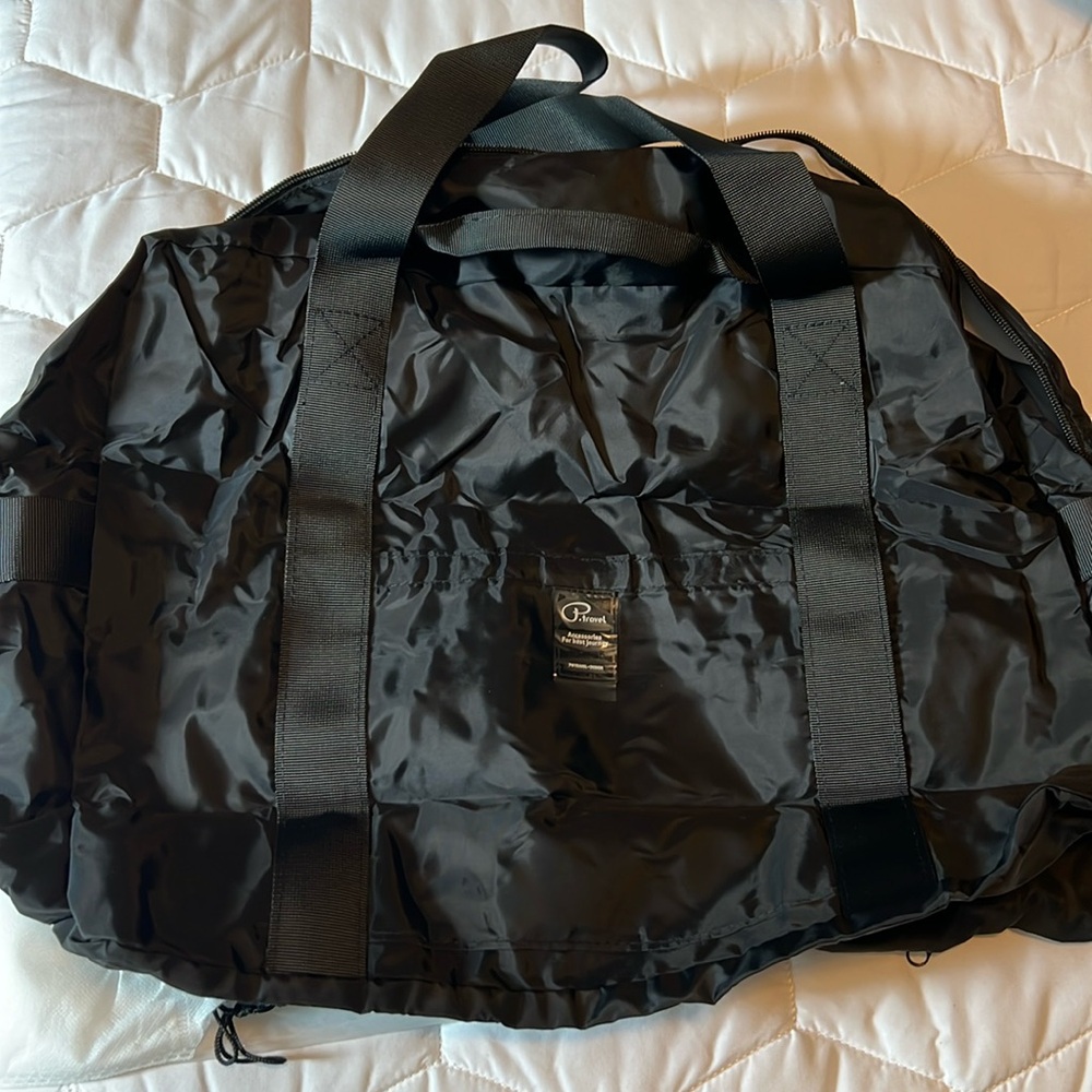 Fold & Zip Travel Bag